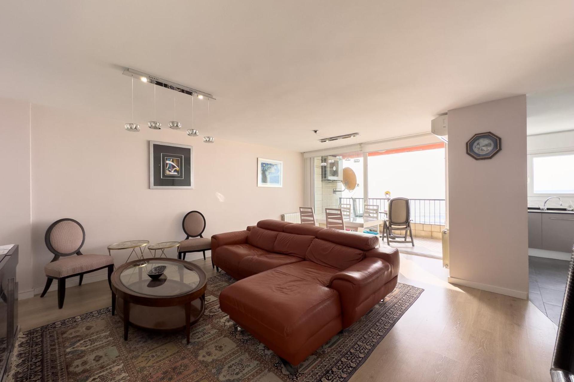 Impresionante Apartamento Delante Del Mar Vilassar De Mar Eksteriør billede