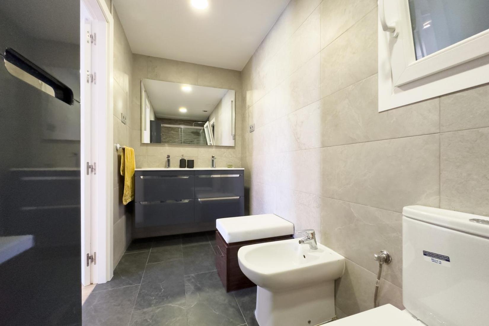 Impresionante Apartamento Delante Del Mar Vilassar De Mar Eksteriør billede