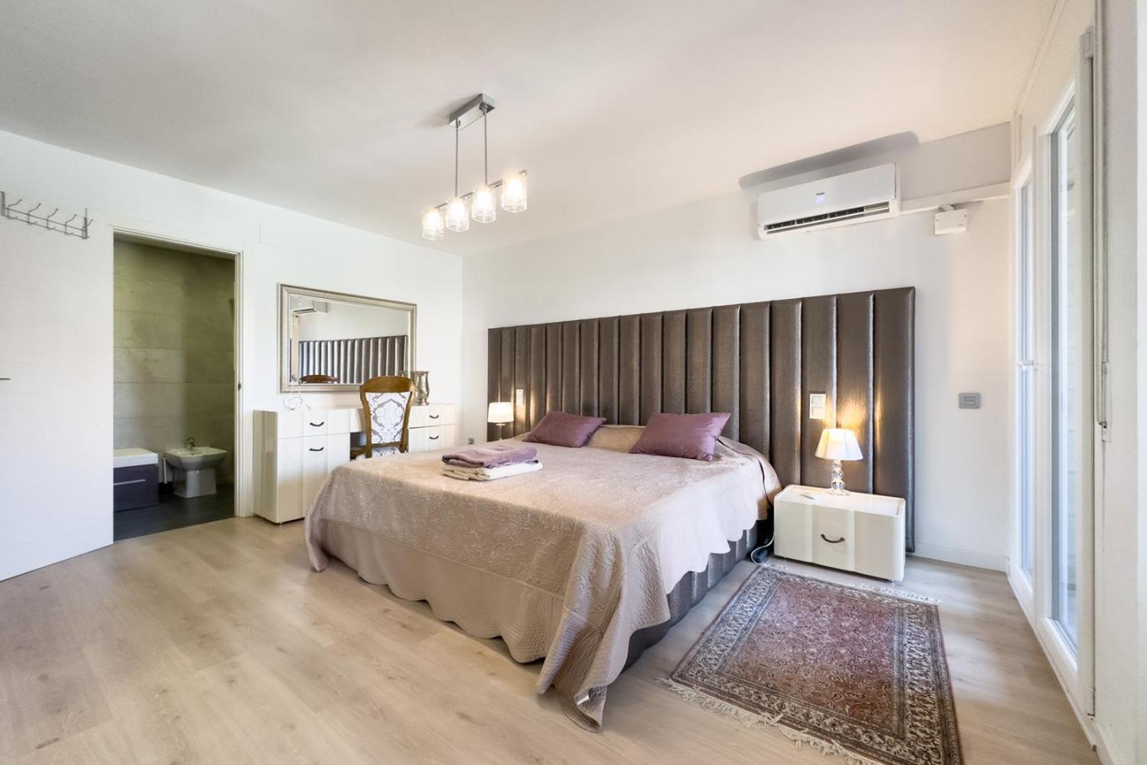 Impresionante Apartamento Delante Del Mar Vilassar De Mar Eksteriør billede